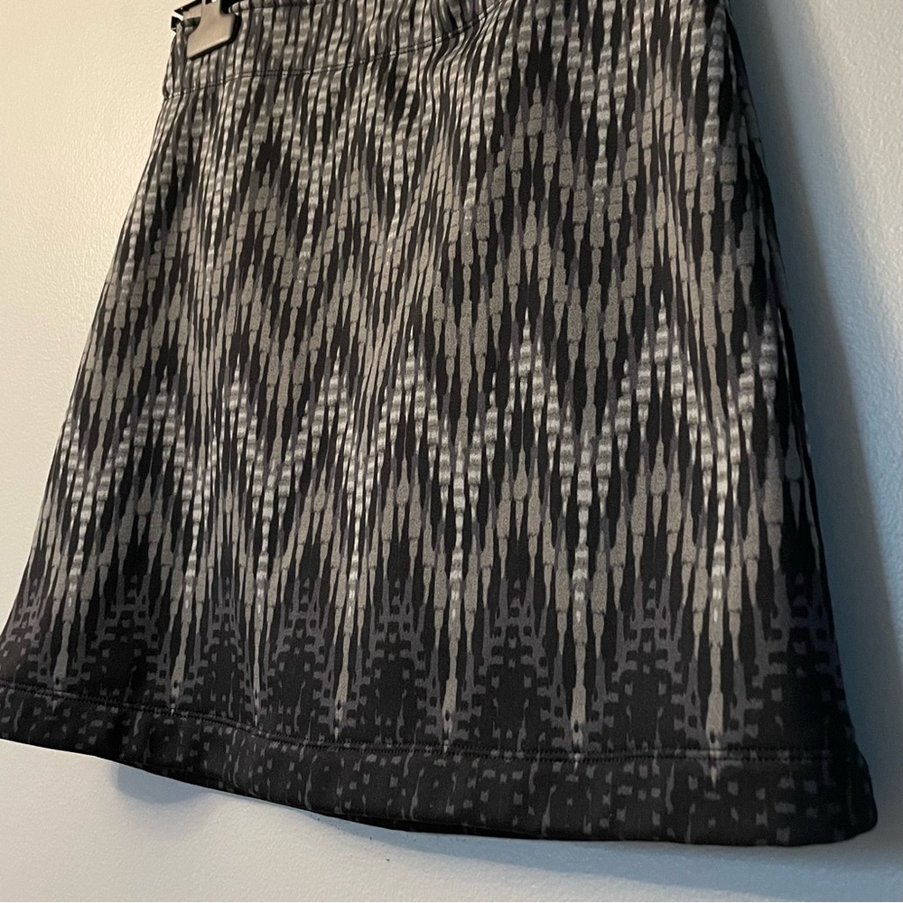 Athleta Skirt - Picture 2 of 9